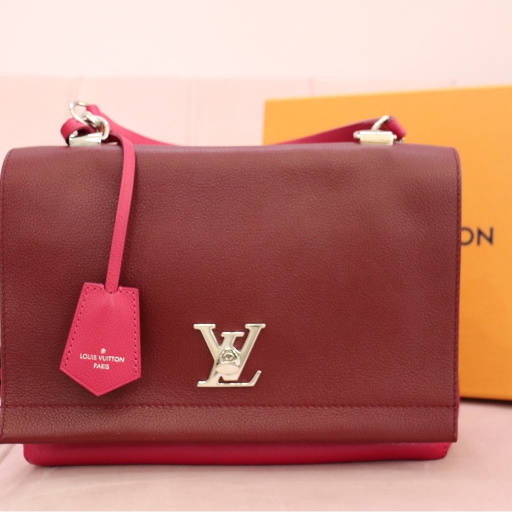 Louis Vuitton - Red and Pink Shoulder Bag